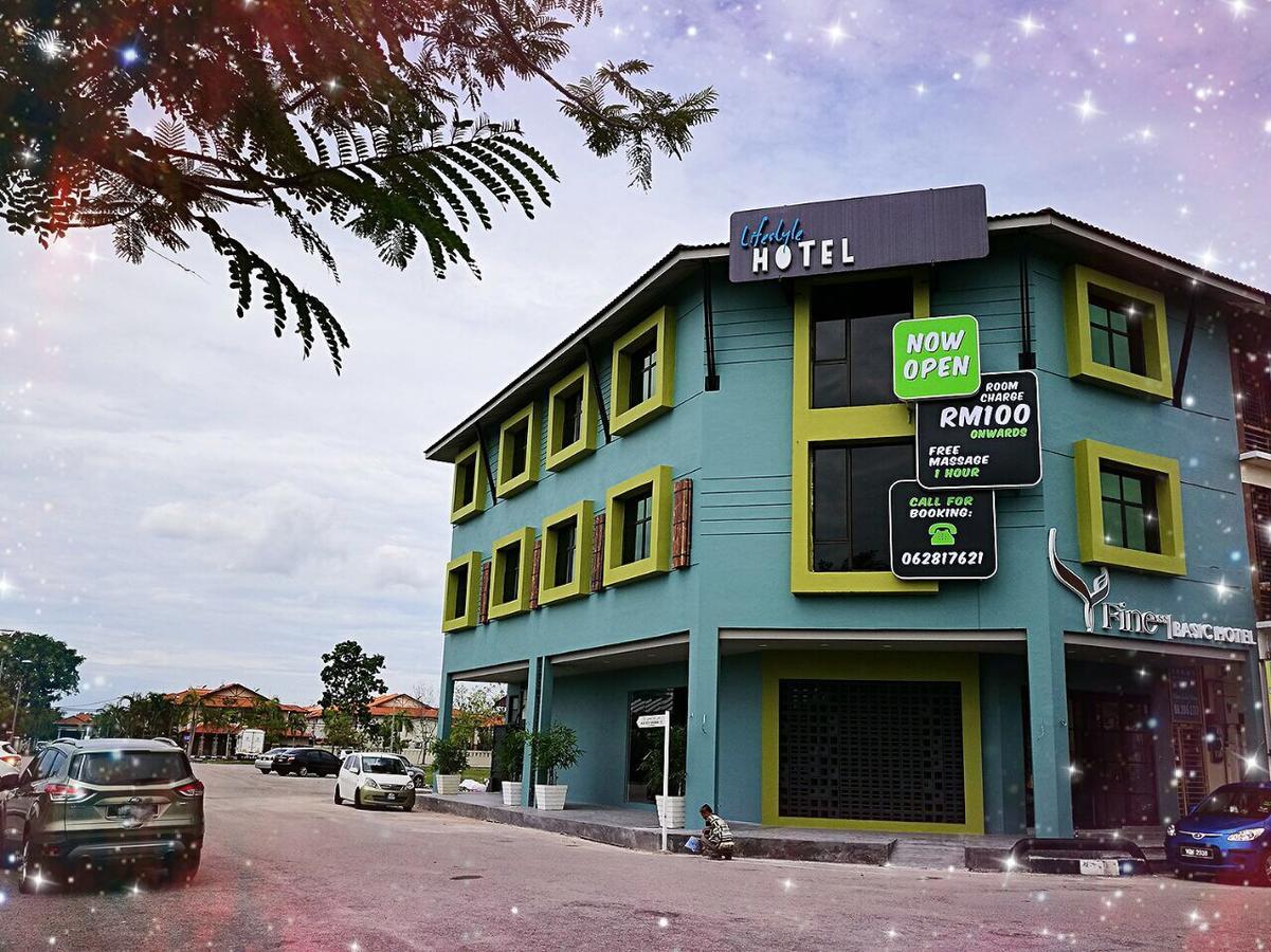 Finess Basic Hotel Malacca Buitenkant foto